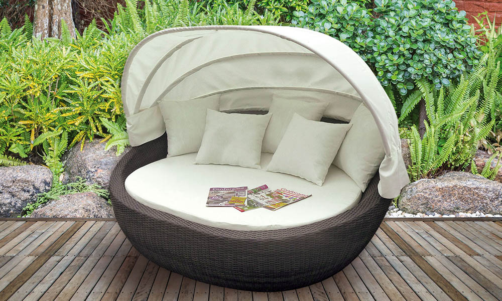 Jardín pequeño con sofá Conforama Jardín pequeño con sofá Conforama