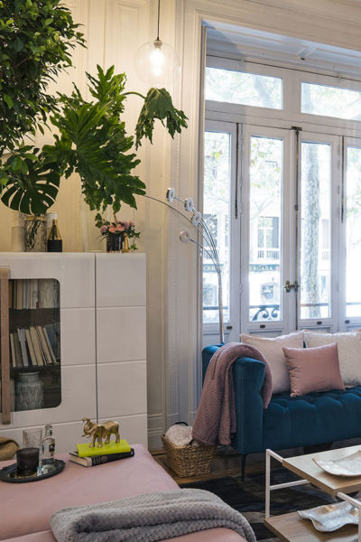 Fulares para sofas: las mantas también son una opción para decorar y proteger tu sofá