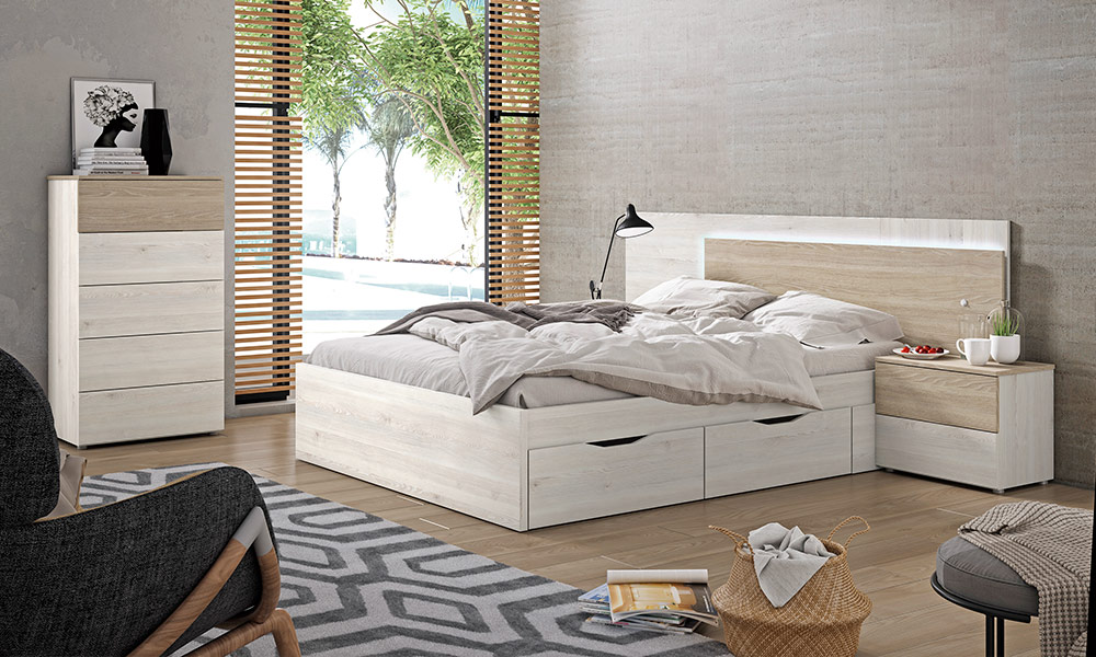 Minimalismo y funcionalidad se unen en el estilo japandi, creando ambientes armónicos que respiran calidez, como ocurre con el dormitorio MONACO decoración moderna