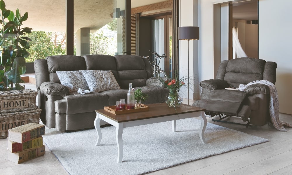 sillones de piel salon comedor 30 metros
