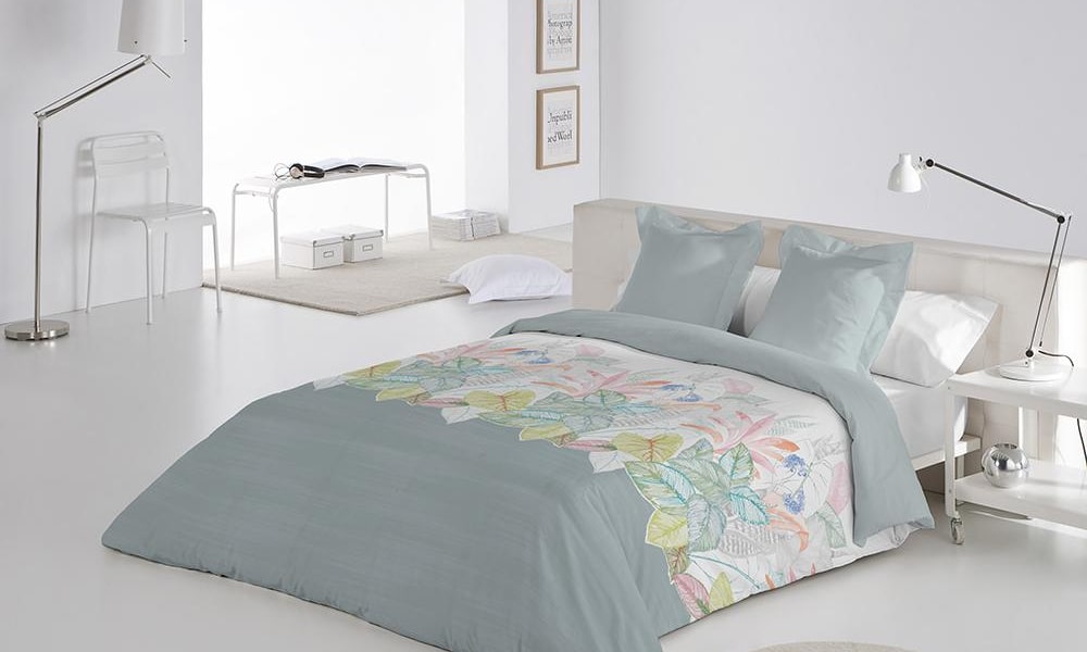 cama hecha con palets