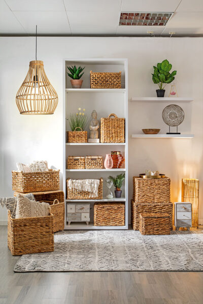 Los complementos de mimbre o de materiales naturales serán tus aliados para conseguir una decoración de estilo étnico estilo etnico decoracion